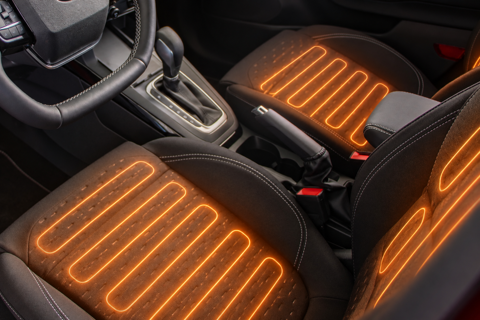 Scaune auto încălzite cu iluminare portocalie