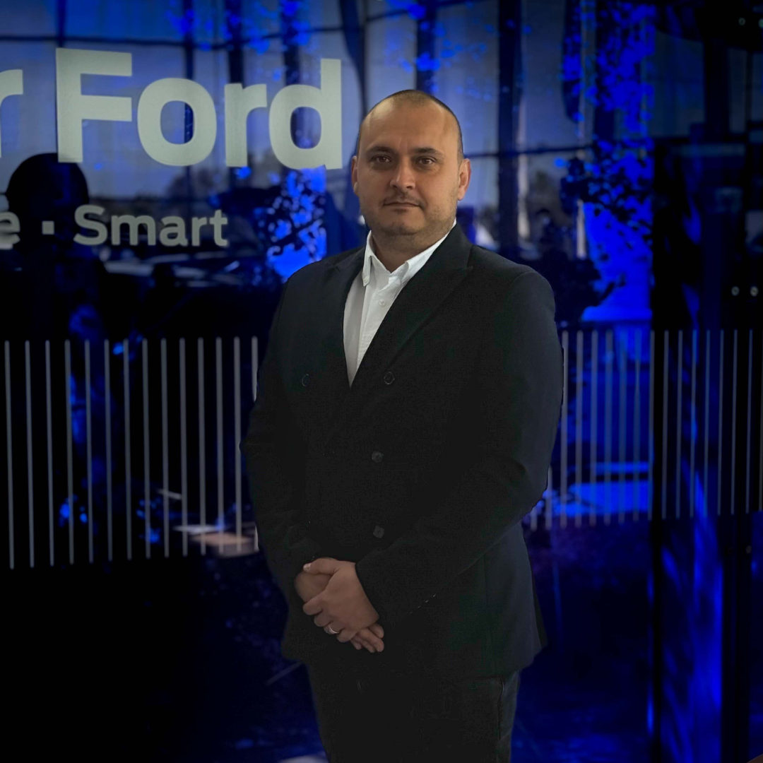 Mihai Paunescu - Specialist Vanzari Autovehicule Comerciale