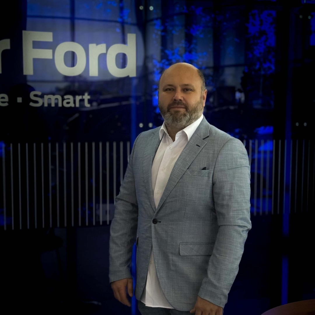 Zsolt Szakmary - Consilier Service – Tinichigerie/Vopsitorie