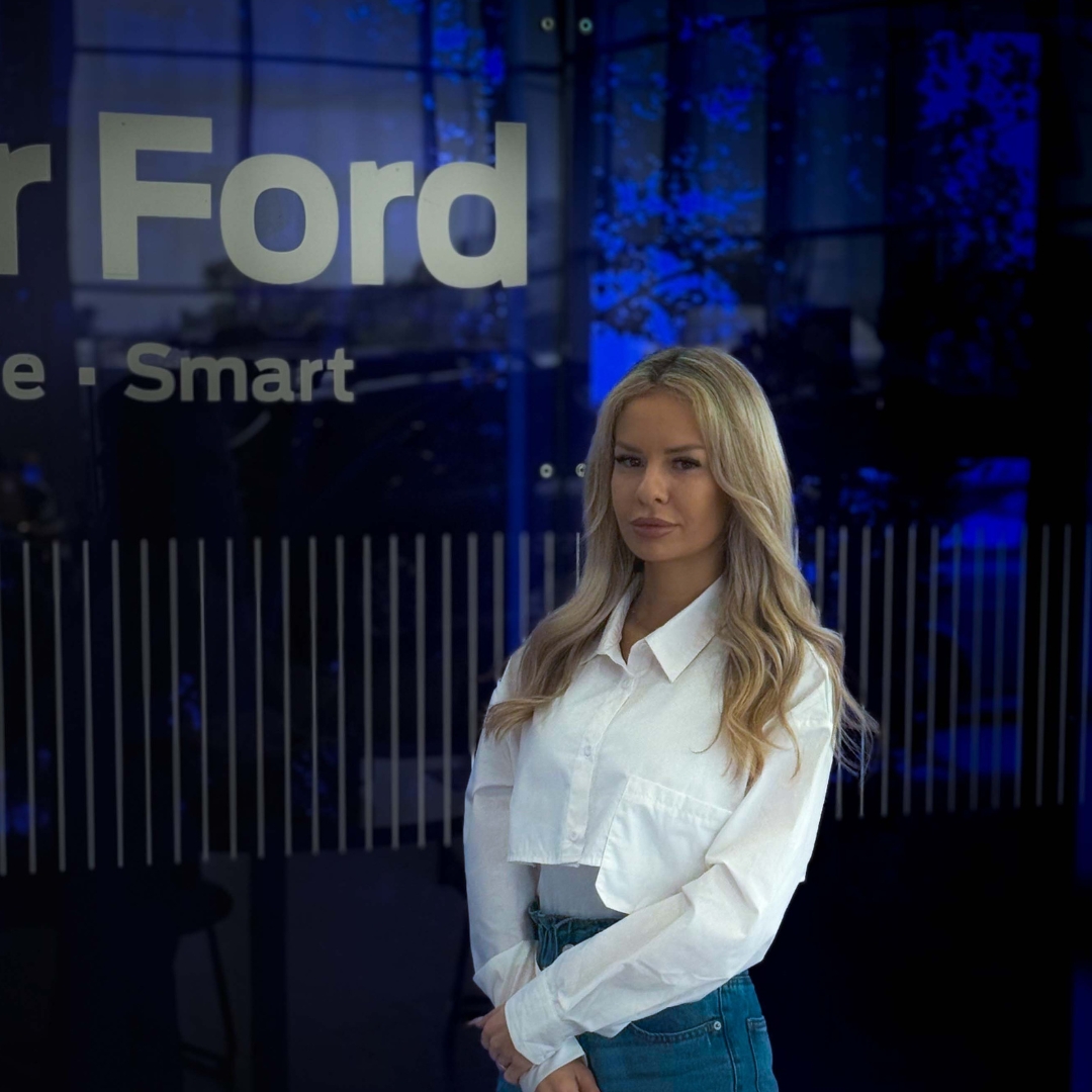 Alina Ivanov - Consilier Service Ford